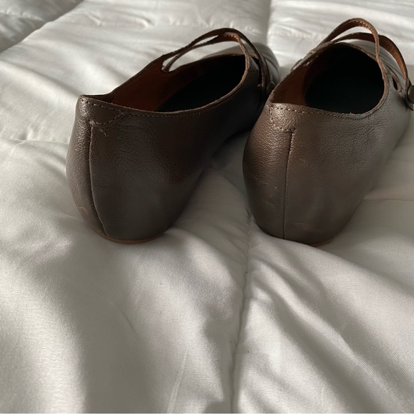 Jeffery Campbell Rapallo Brown Cross Strap Pointy Toe Flat - Picture 5 of 5